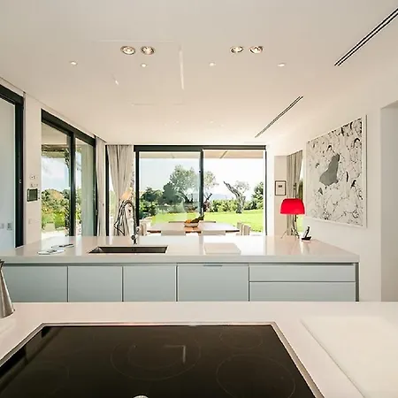 Stupende 5 Da Letto In Affitto Piscina Privata Порто-Черво