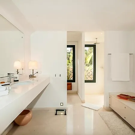 Stupende 5 Da Letto In Affitto Piscina Privata